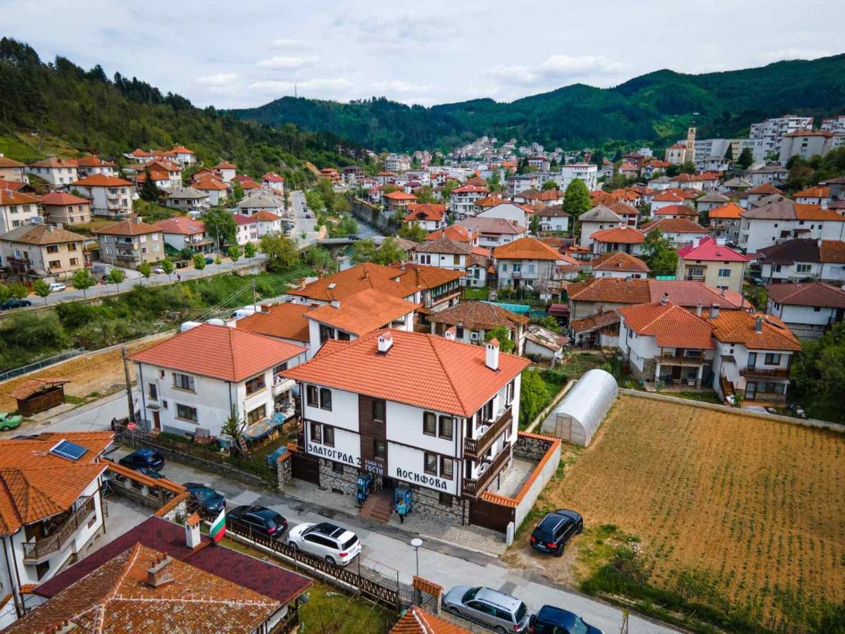 Zlatograd 2 Iosifova Guest House Buitenkant foto