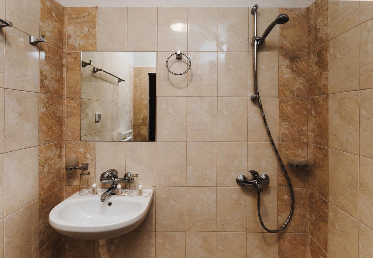 Zlatograd 2 Iosifova Guest House Buitenkant foto
