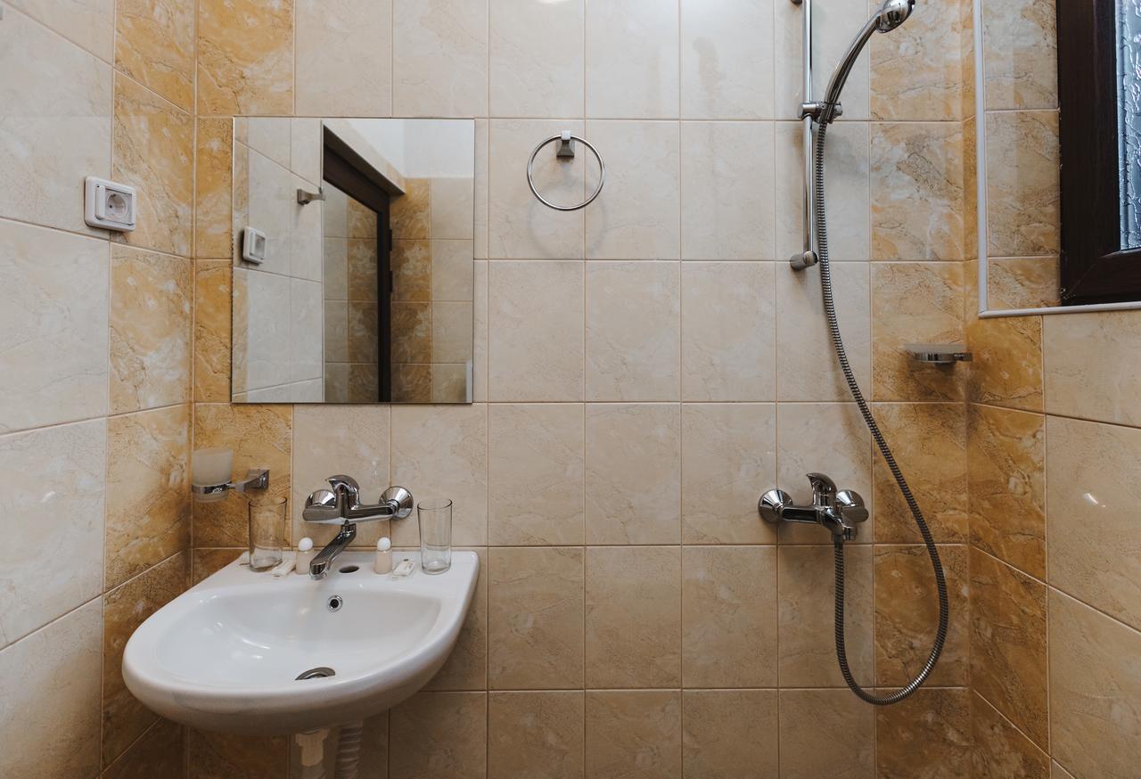 Zlatograd 2 Iosifova Guest House Buitenkant foto